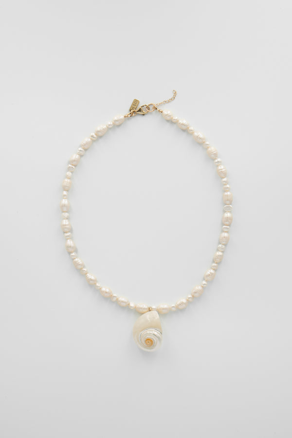 Sable necklace