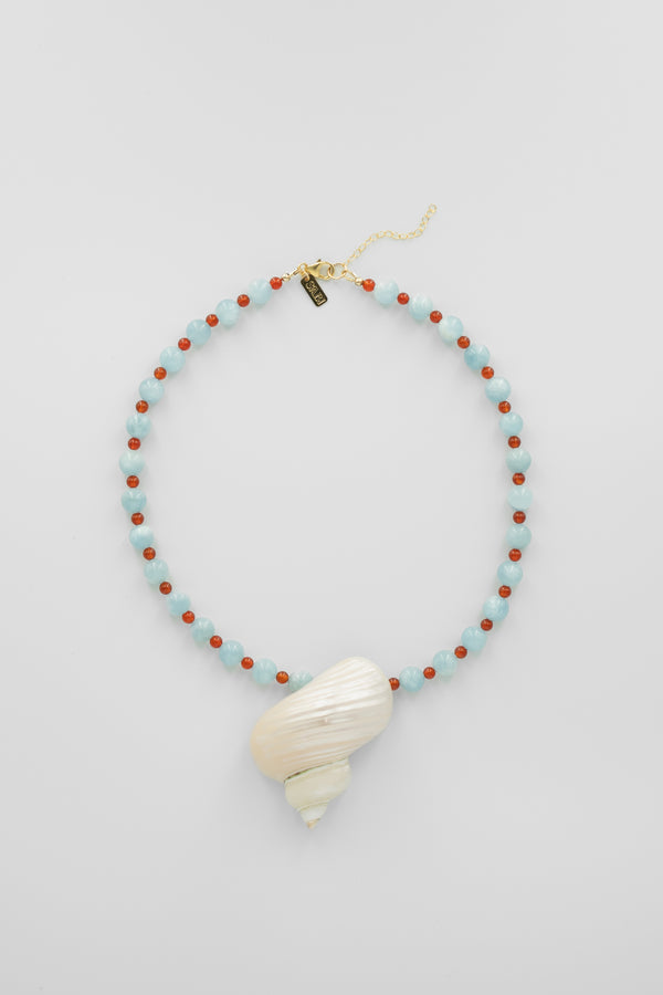 Gemstones & shell pendant necklace | Aquamarine & Agate