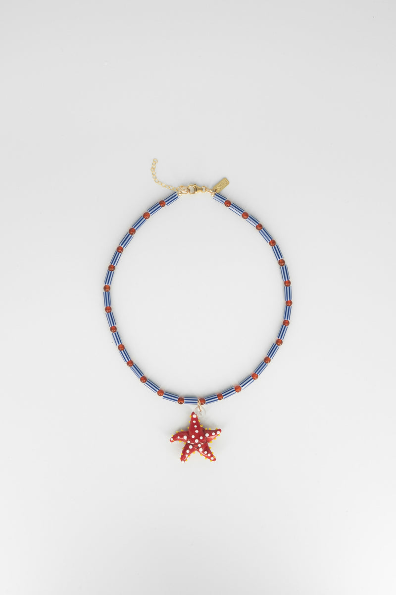 Starfish pendant necklace